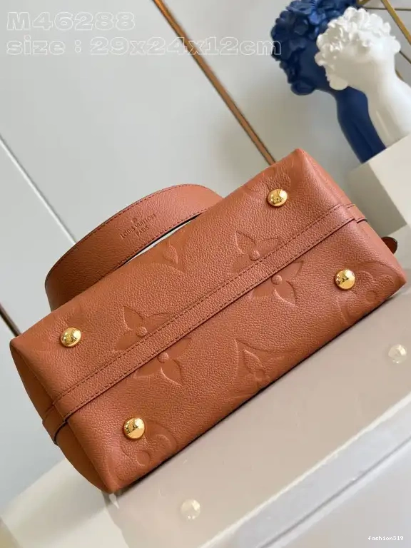 CARRYALL PM-29*24*12cm LOUIS VUITTON 0426